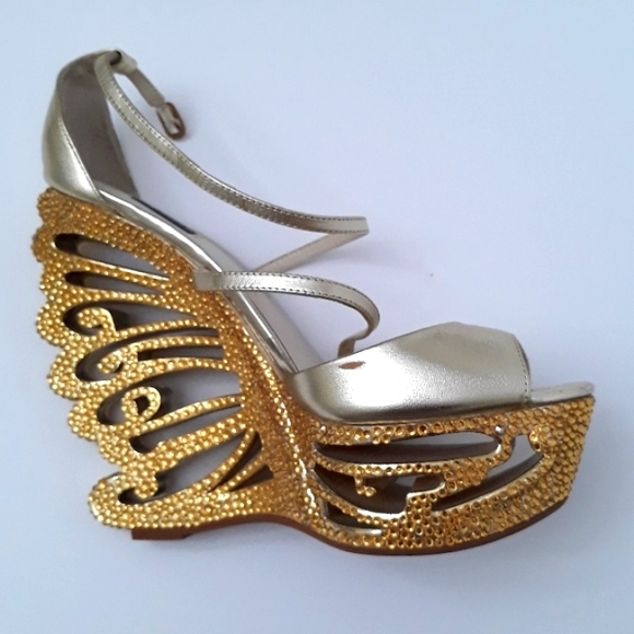 Matalic Gold wedges - Picture 6 of 16